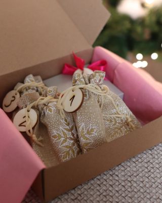 Poprvé zveřejňuji tuto fotku. Pohled, který vidělo loni pár z vás. Copak to je? 😍😍😍