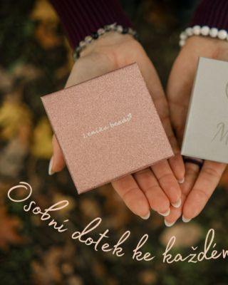 🌟Osobní dotek, osobní vzkaz... Ke každému náramku můžete přihodit i krabičku se jménem, přezdívkou, nápisem maminka....